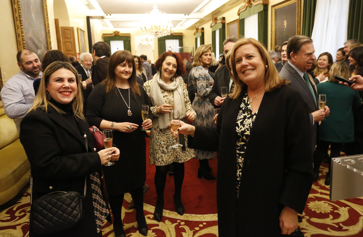 Fotos: Así fue el brindis del cierre del año de los alcaldes de Gijón, Oviedo y Avilés