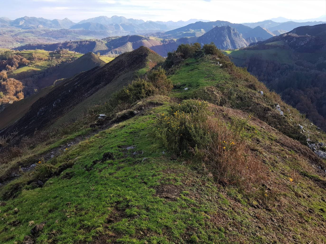 Ruta circular al Cerru´ l Tombu desde Villamayor | El Comercio: Diario de  Asturias