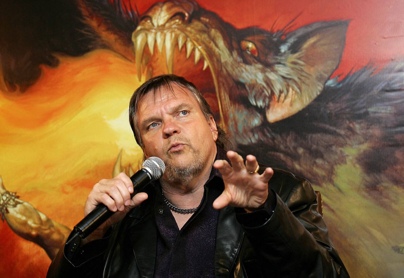 Cantante y compositor estadounidense. Vendió más de cincuenta millones de copias de su trilogía de álbumes Bat Out of Hell.