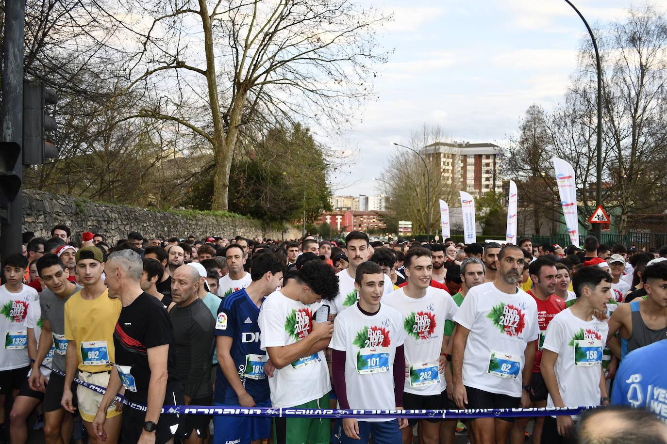 Fotos: Veinte mil asturianos a la carrera para despedir 2022