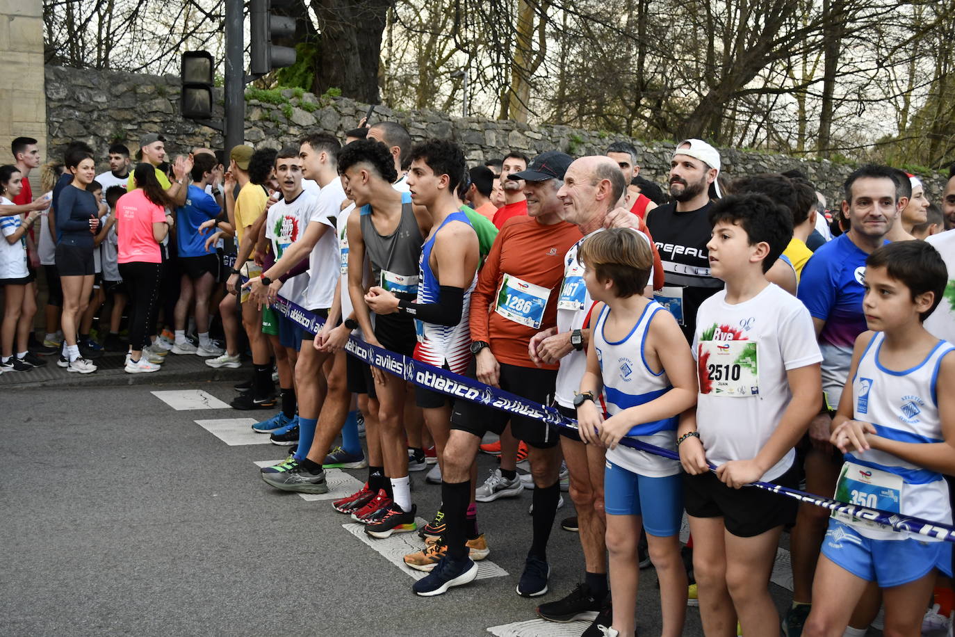 Fotos: Veinte mil asturianos a la carrera para despedir 2022