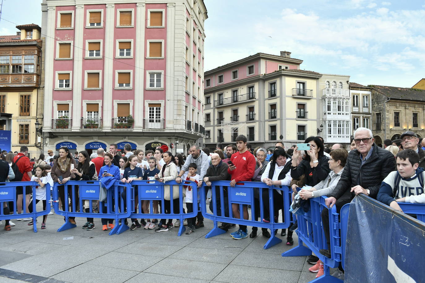 Fotos: Los más pequeños abrieron la competición en Avilés