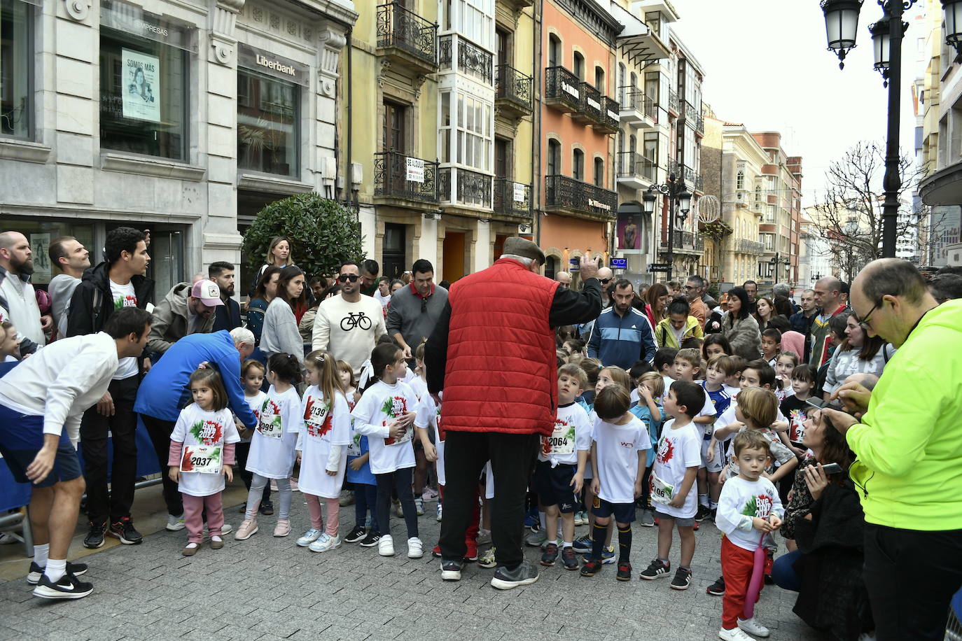 Fotos: Los más pequeños abrieron la competición en Avilés