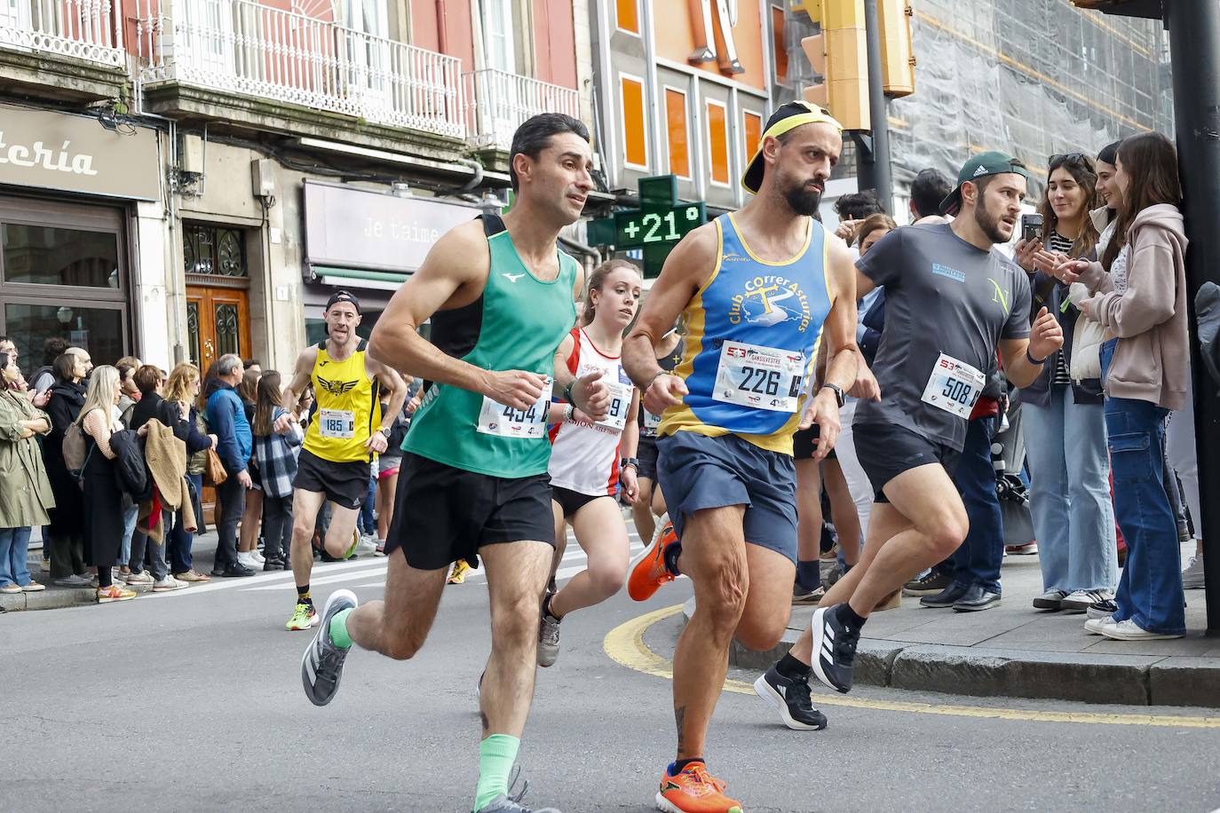 Fotos: Gijón, la más multitudinaria de toda Asturias