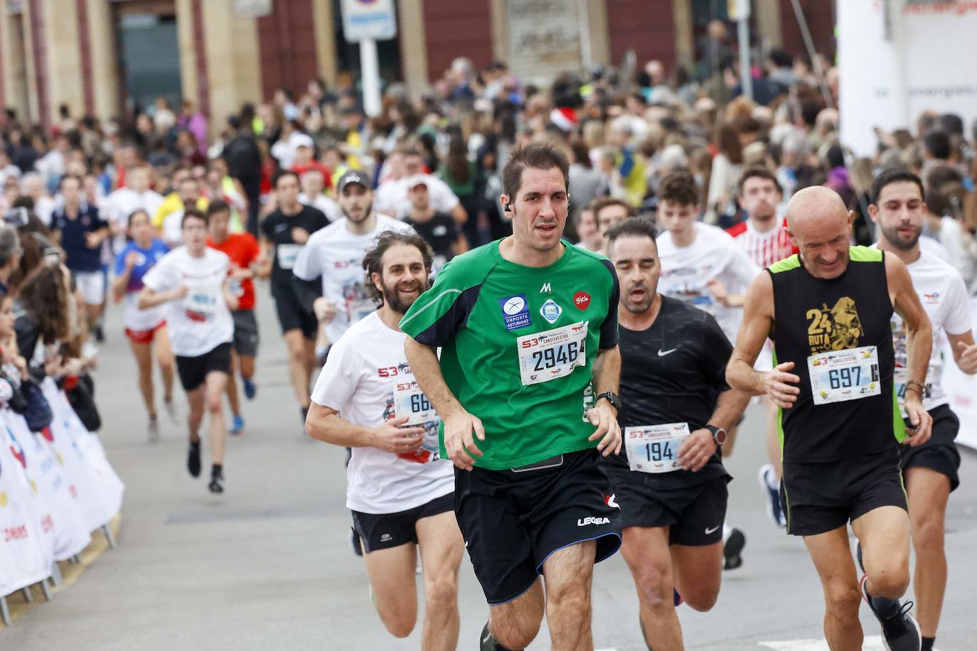 Fotos: Gijón, la más multitudinaria de toda Asturias