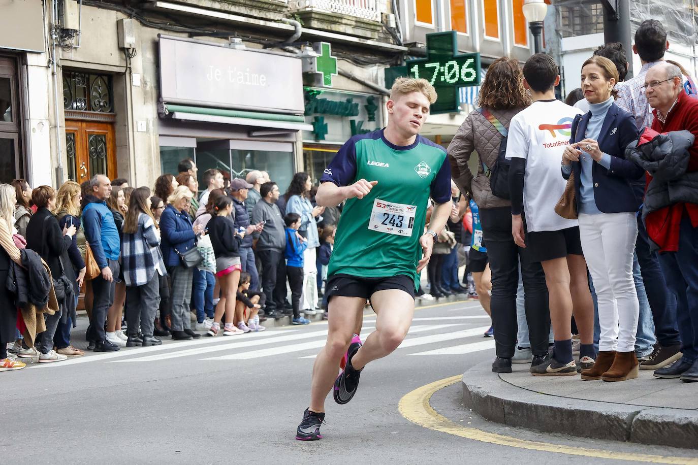 Fotos: Gijón, la más multitudinaria de toda Asturias