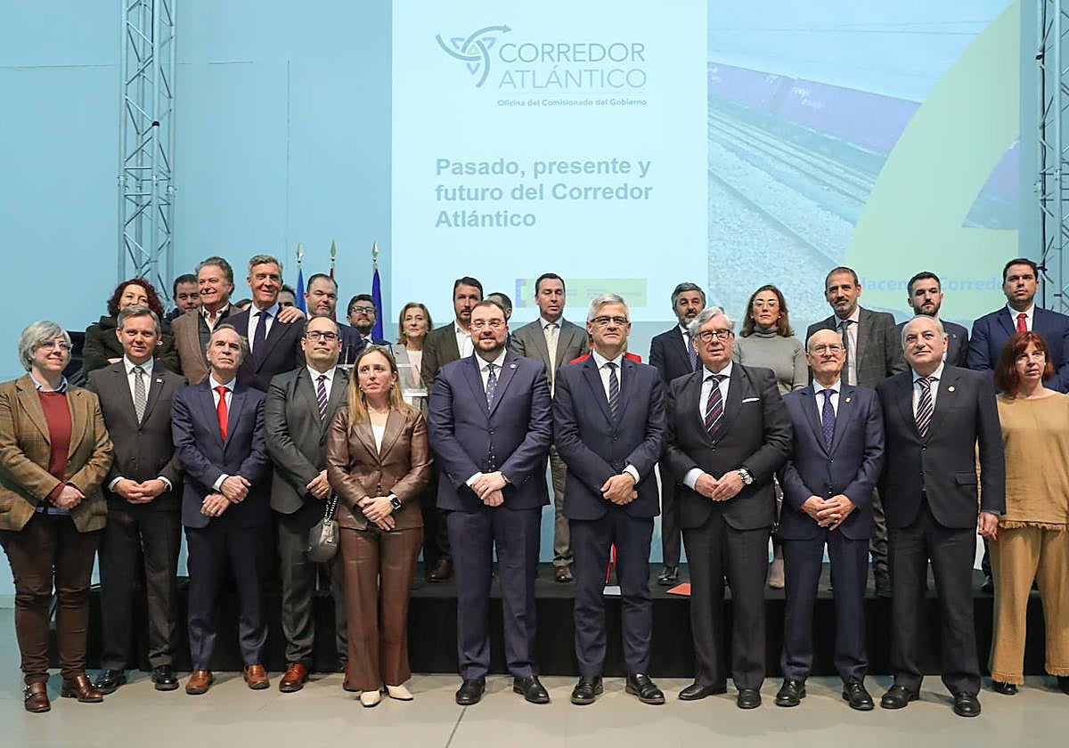 Cumbre del Corredor Atlántico este lunes en Gijón.