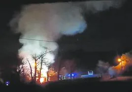Fragmento de uno de los vídeos grabados durante el incendio, presentados como prueba por la familia.