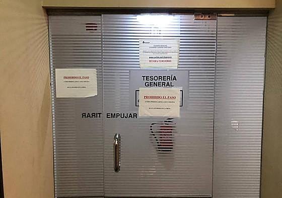 Inspección de Trabajo ordena el desalojo de la Tesorería del Ayuntamiento de Avilés