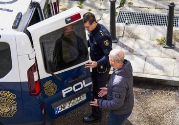 El funcionario de Carreteras detenido en Cantabria por corrupción recibió pagos por parte de empresas asturianas