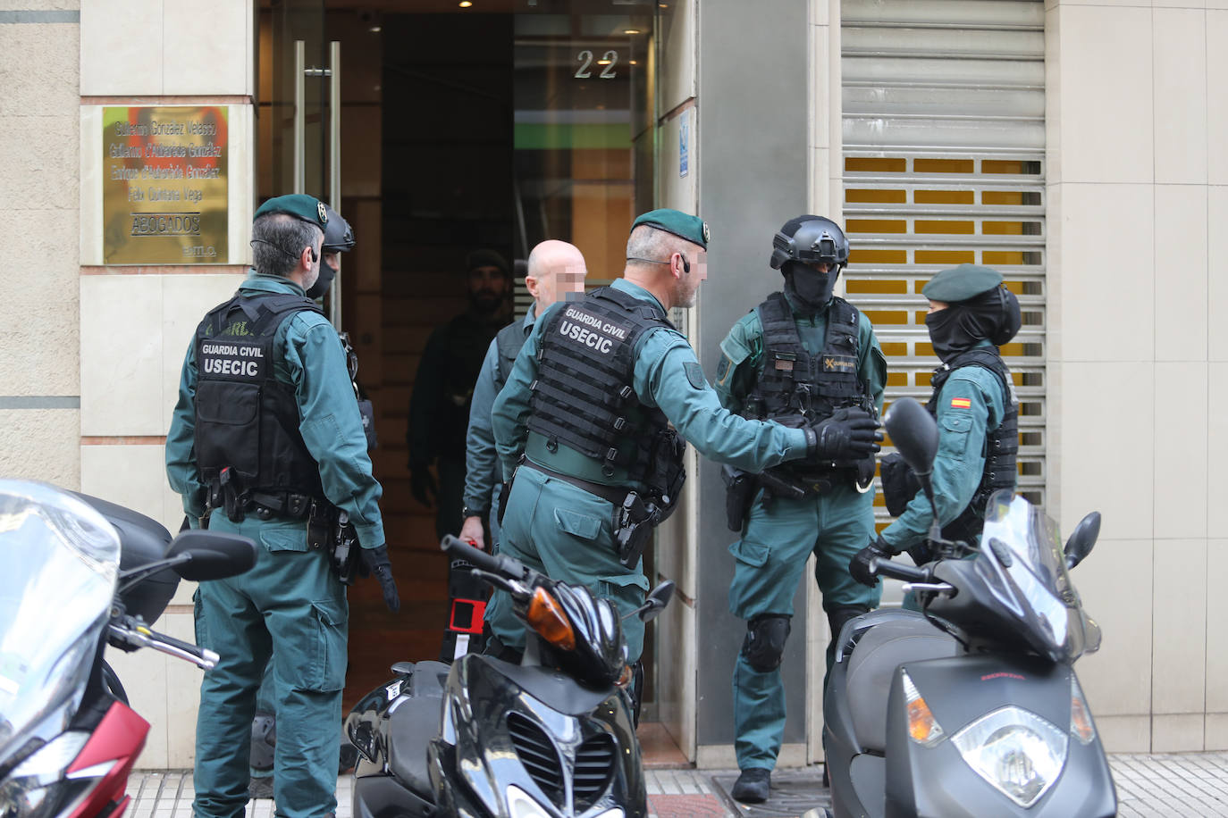 Amplio operativo de la Guardia Civil contra el tráfico ilegal de angulas