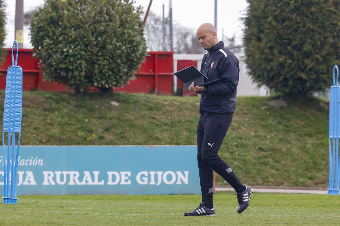 Entrenamiento del Sporting (10/03/2023)