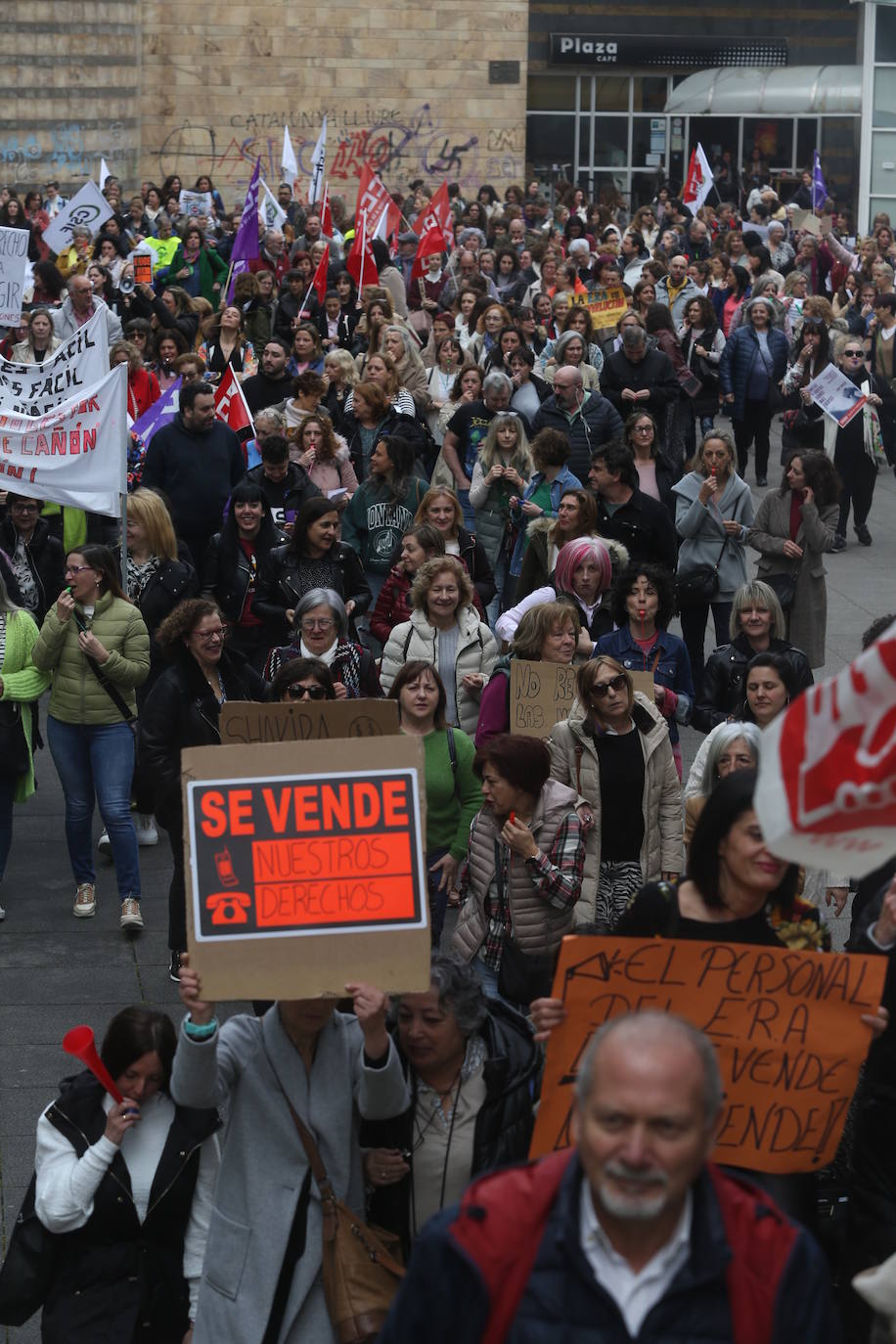 Protesta de la plantilla del ERA en Oviedo