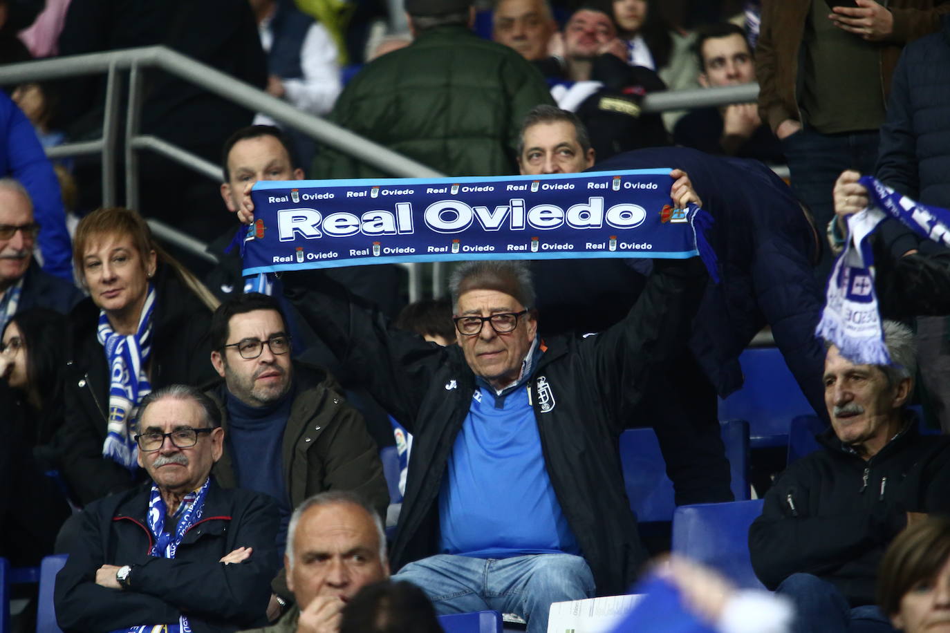 ¿Estuviste en el Real Oviedo - Tenerife? ¡Búscate!