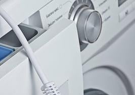 Precio de la luz: las horas más baratas y más caras del domingo, 19 de marzo.