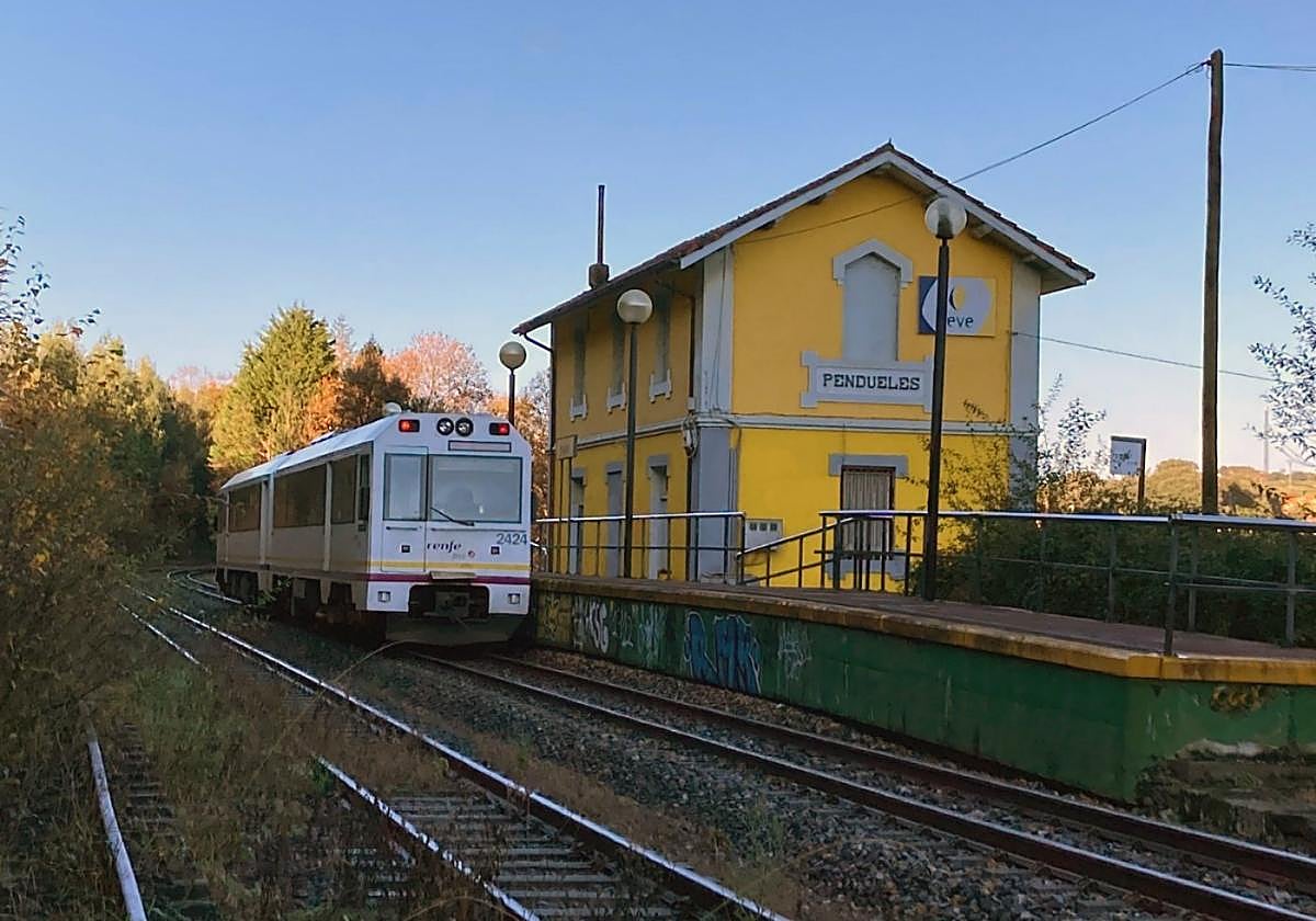 Tren de la Serie 2400 en una estación.