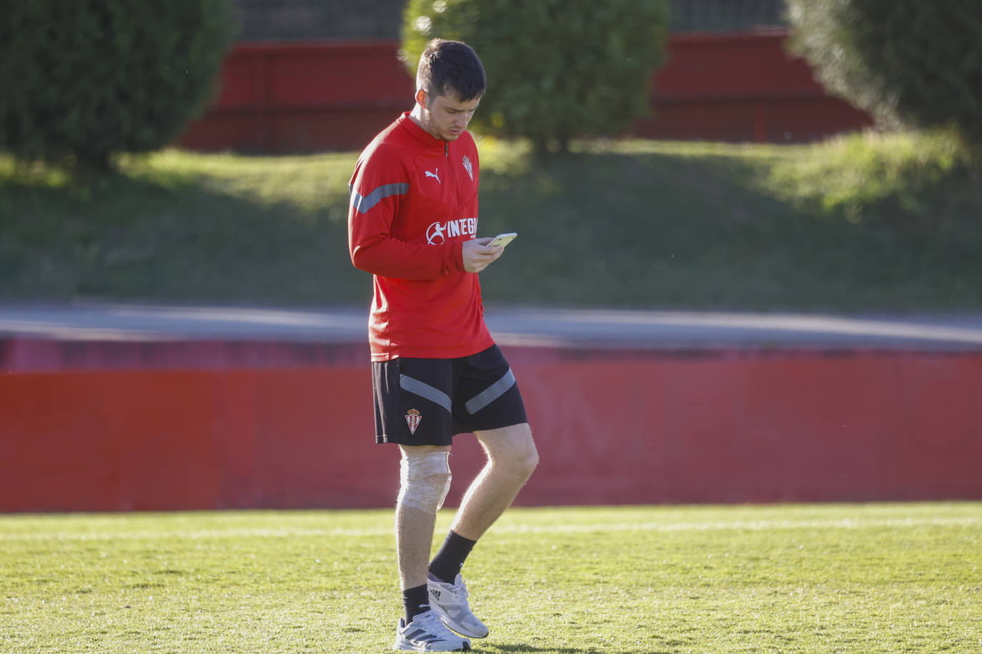 Entrenamiento del Sporting (27/03/2023)