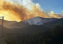 Incendios en Tineo.