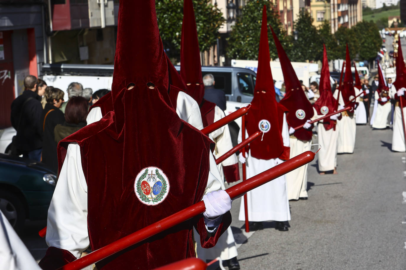 Domingo de Ramos: procesión de la Sagrada Lanzada en Oviedo