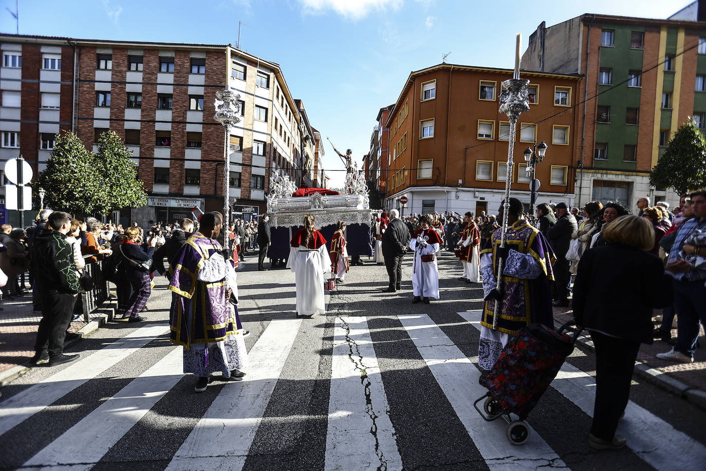 Domingo de Ramos: procesión de la Sagrada Lanzada en Oviedo