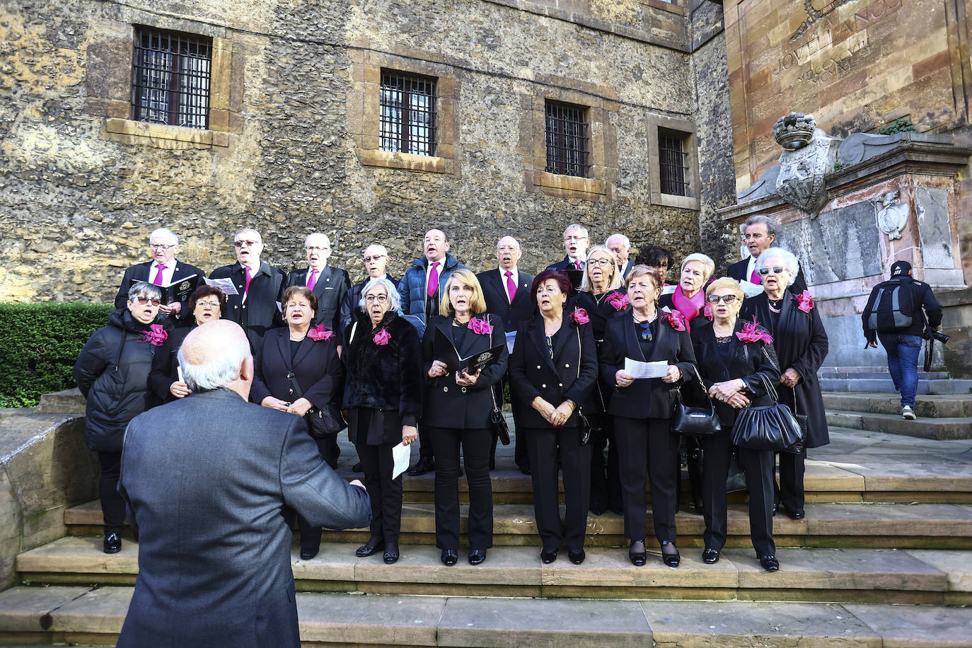 Domingo de Ramos: procesión de la Sagrada Lanzada en Oviedo