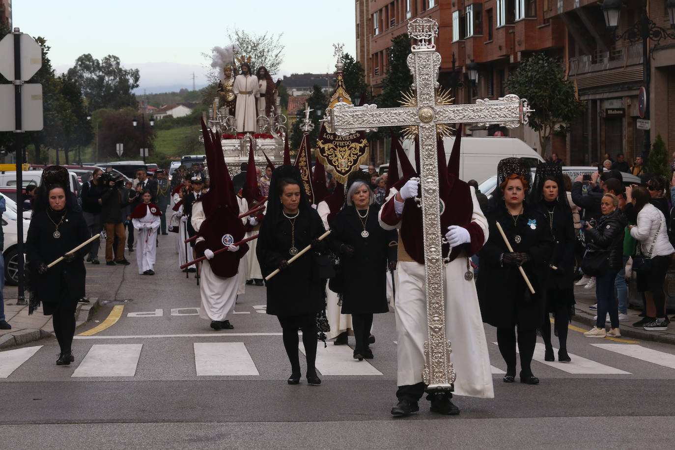 Jesús prendido, un soldado romano y un funcionario judío en el Prendimiento