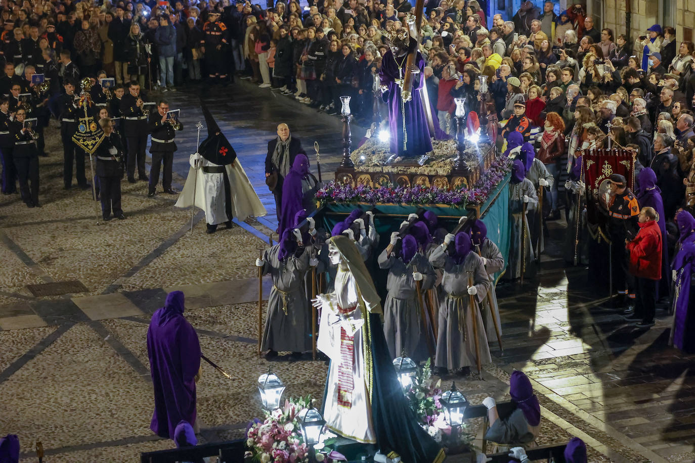 Éxito en Gijón con un Encuentro contra el «laicismo más hostil»