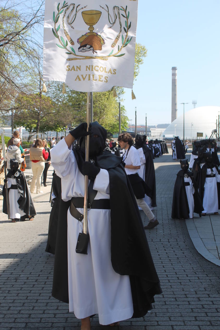 Emoción en Avilés con la Hermandad El Beso de Judas
