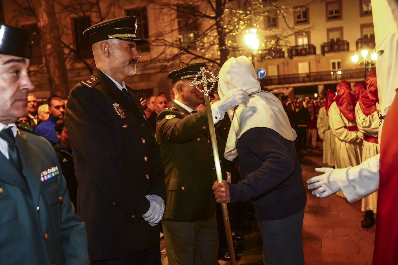 Una multitud en la procesión de la libertad