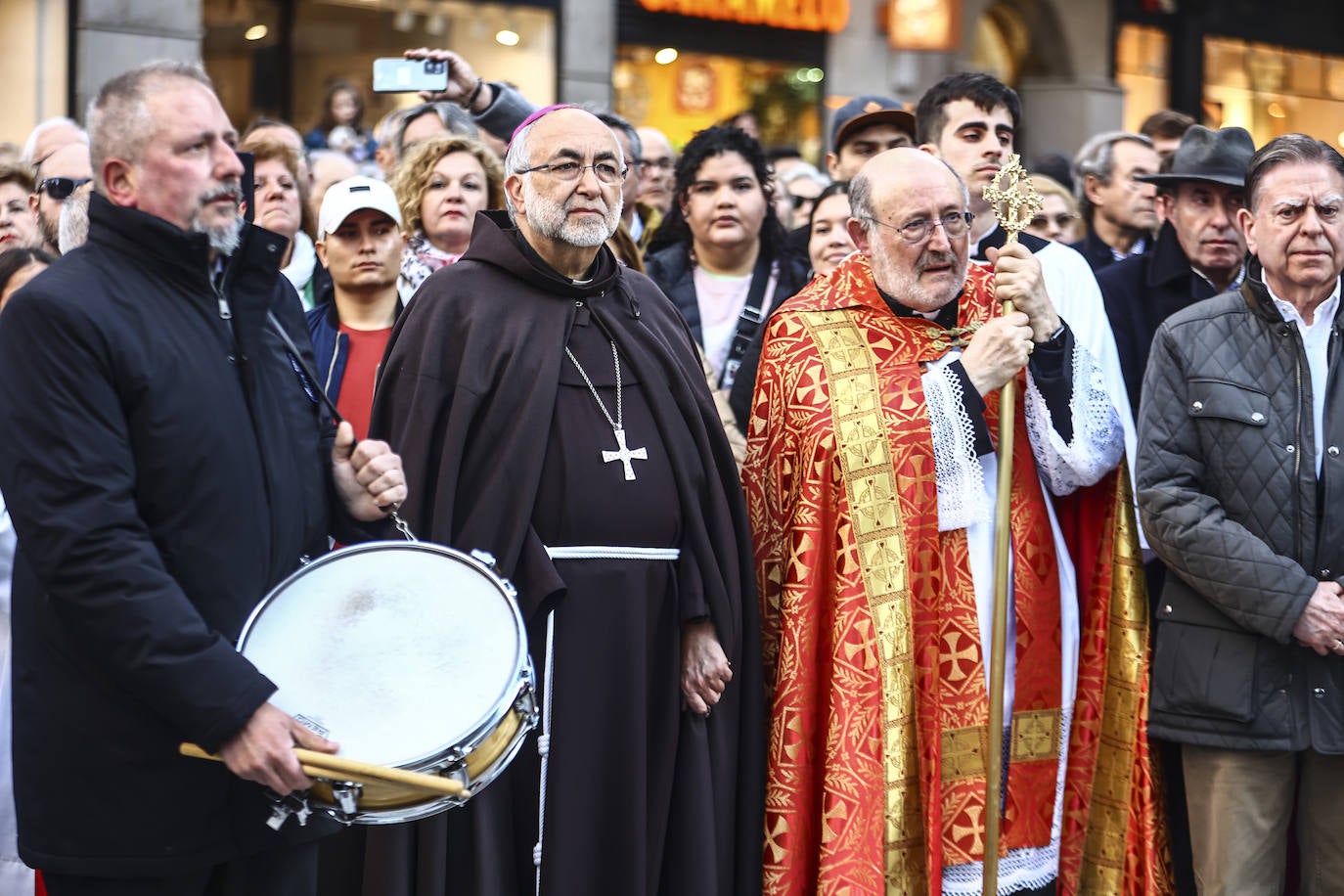 Una multitud en la procesión de la libertad