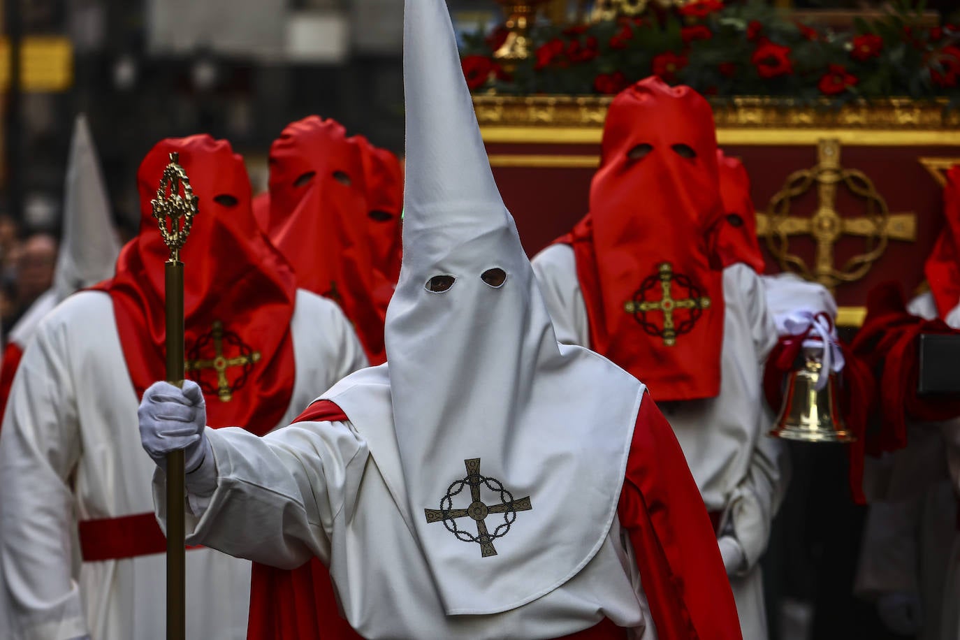 Una multitud en la procesión de la libertad