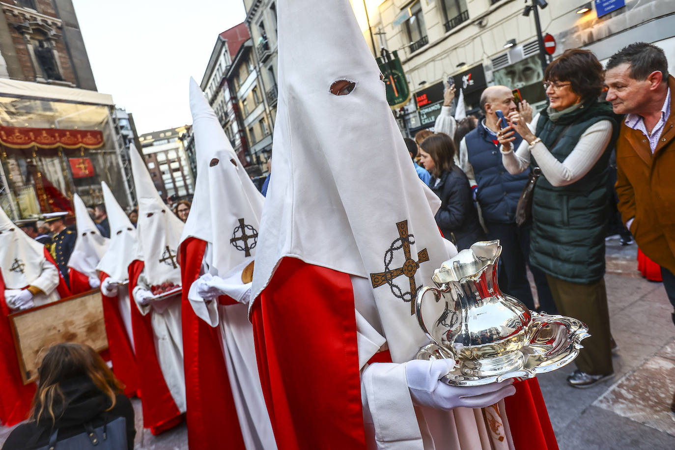 Una multitud en la procesión de la libertad