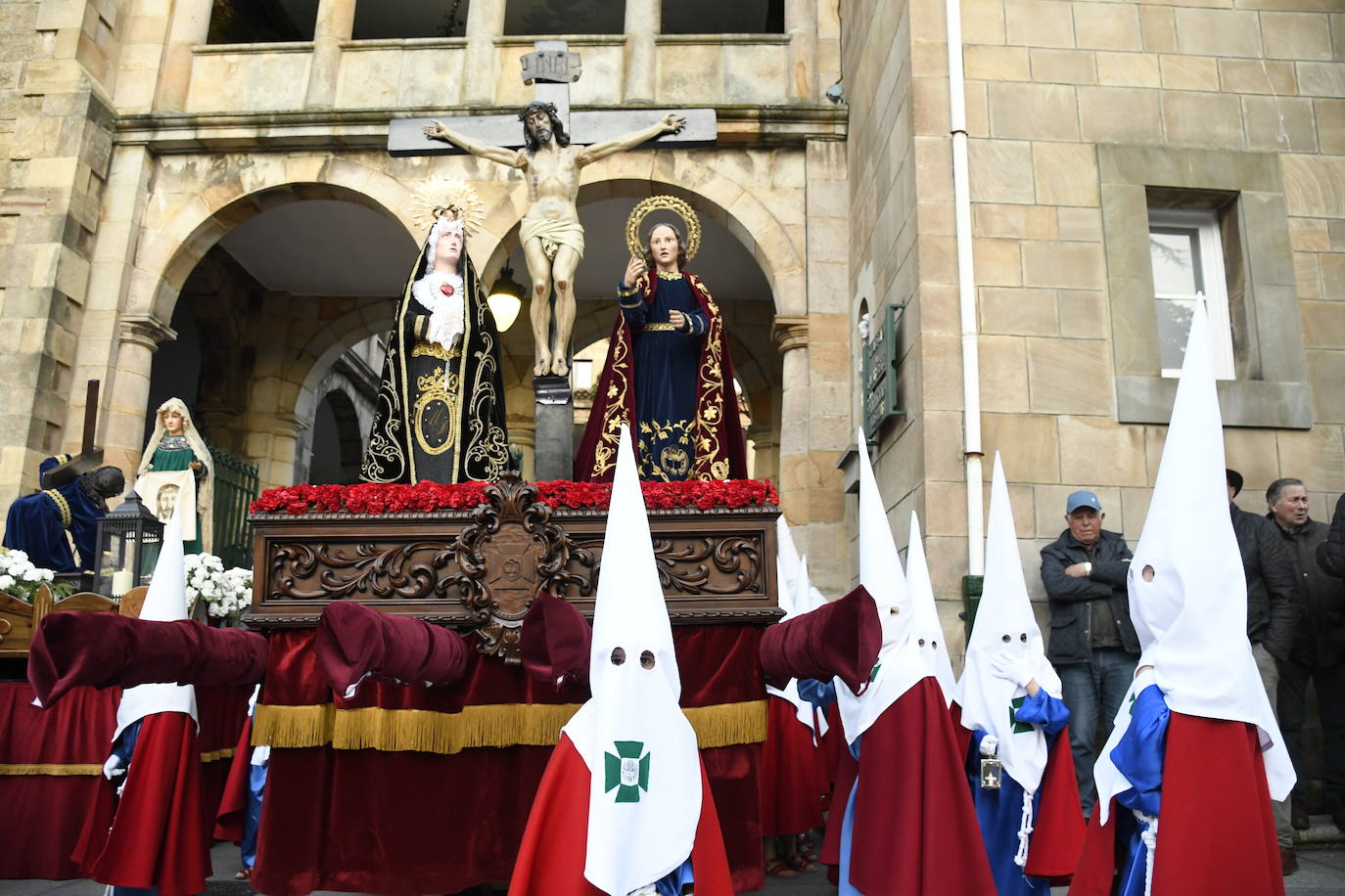 Traición y Silencio en Jueves Santo