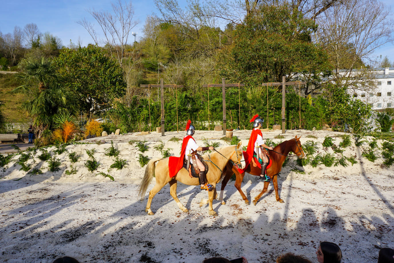 Infiesto revive el Vía Crucis