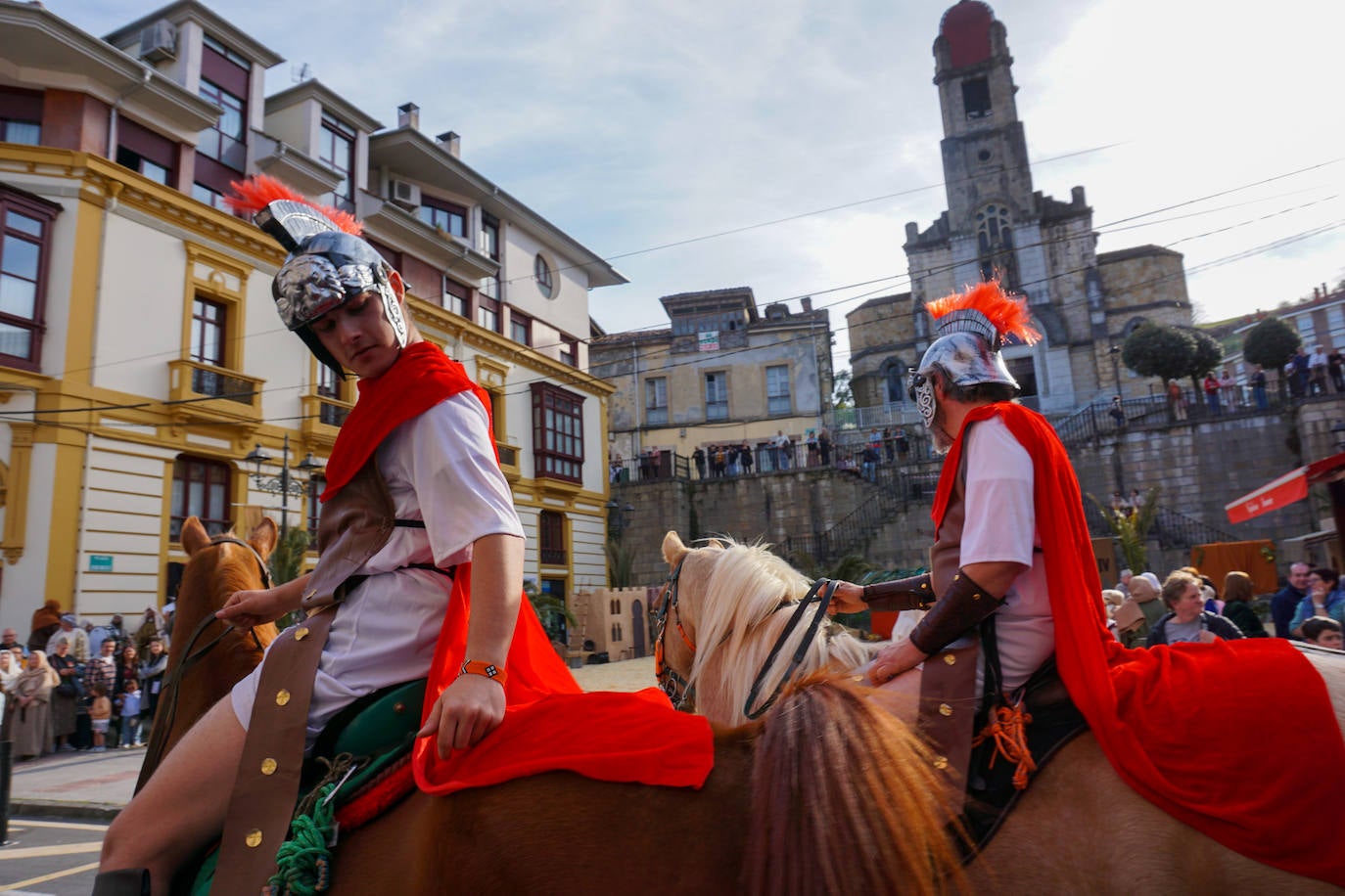 Infiesto revive el Vía Crucis