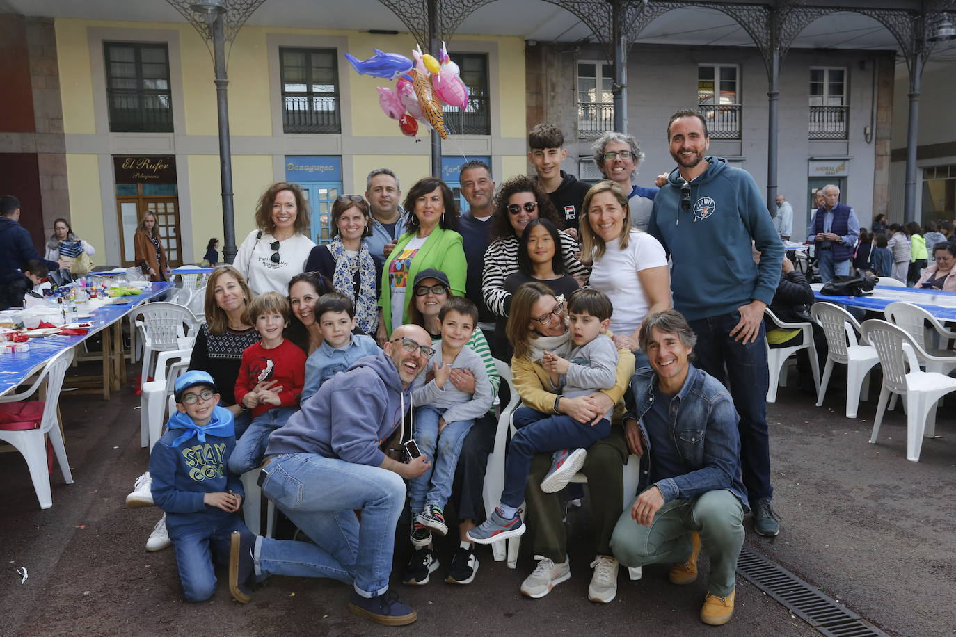 Avilés disfruta de la Comida en la Calle por todo lo alto