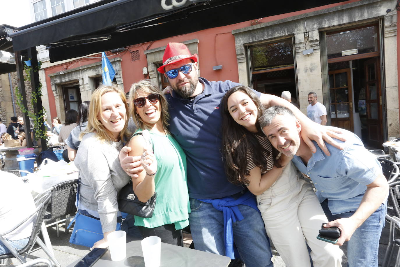 Avilés disfruta de la Comida en la Calle por todo lo alto