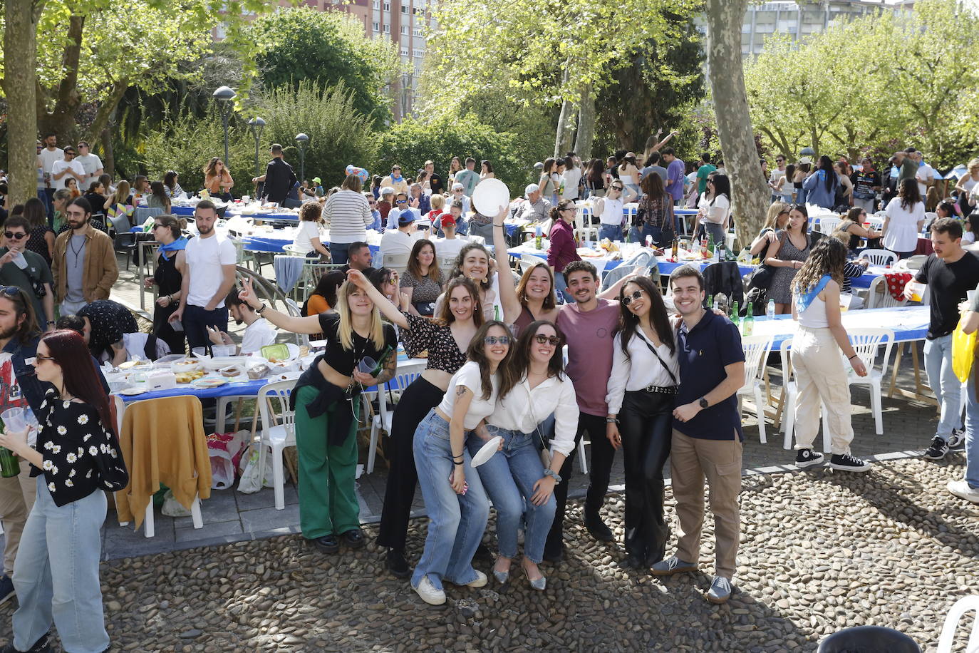 Avilés disfruta de la Comida en la Calle por todo lo alto