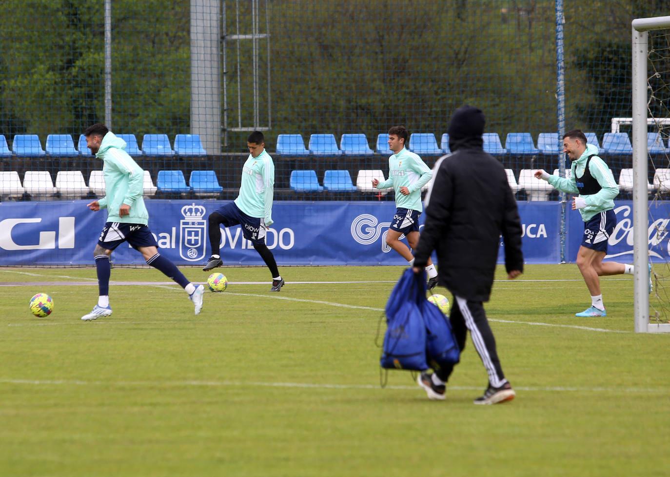 Entrenamiento del Real Oviedo (12/04/2023)