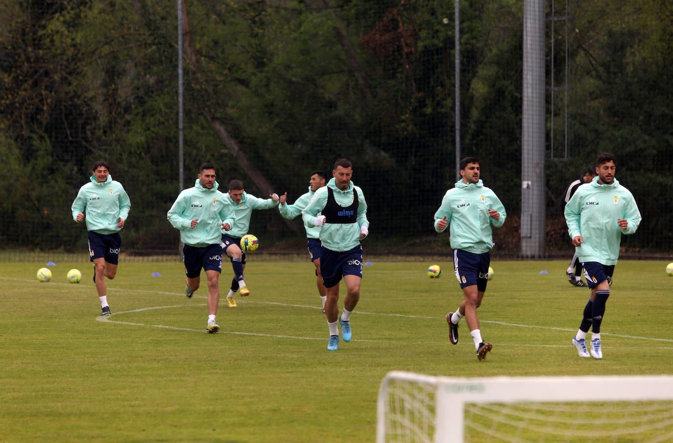 Entrenamiento del Real Oviedo (12/04/2023)