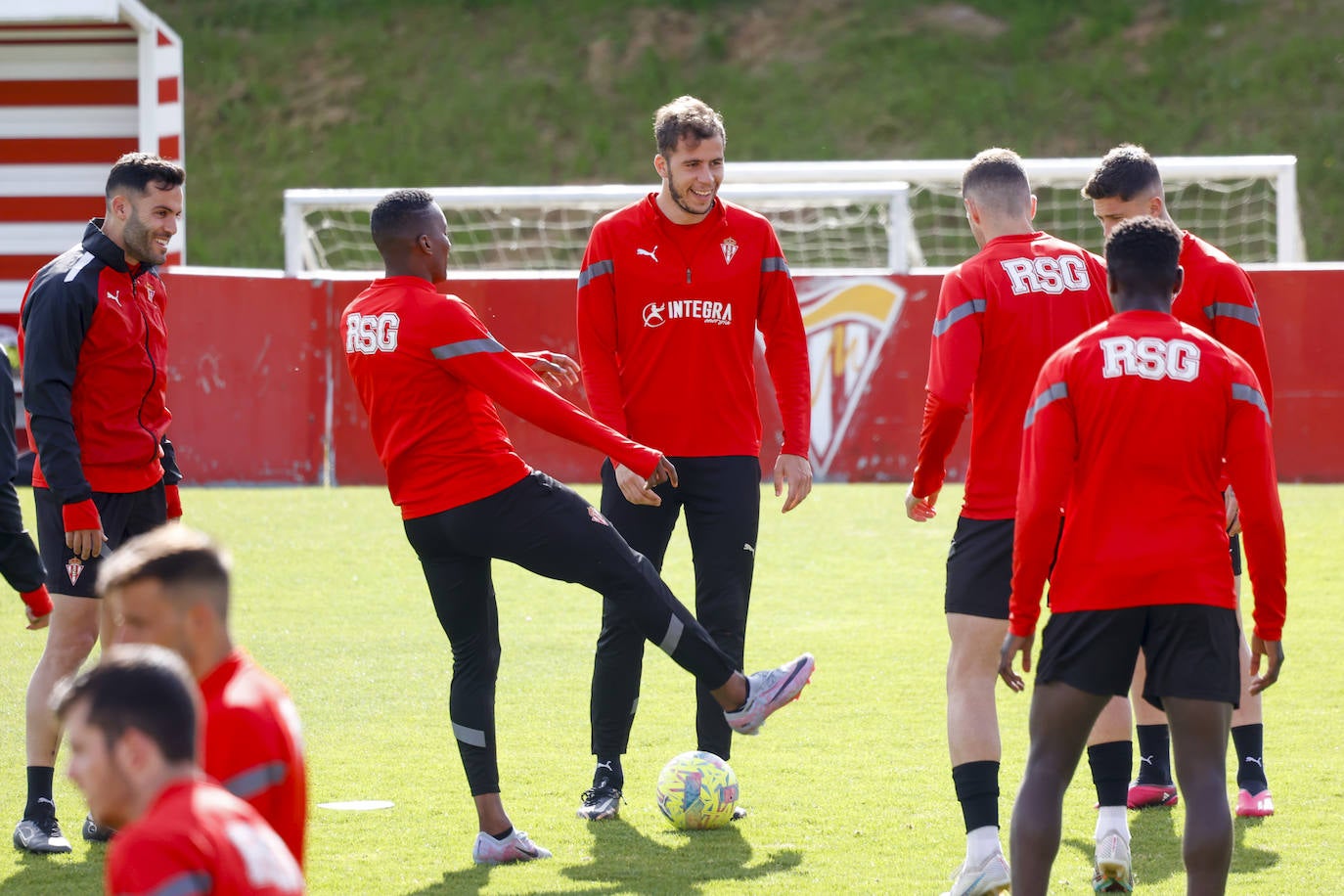 Entrenamiento del Sporting (14/04/2023)