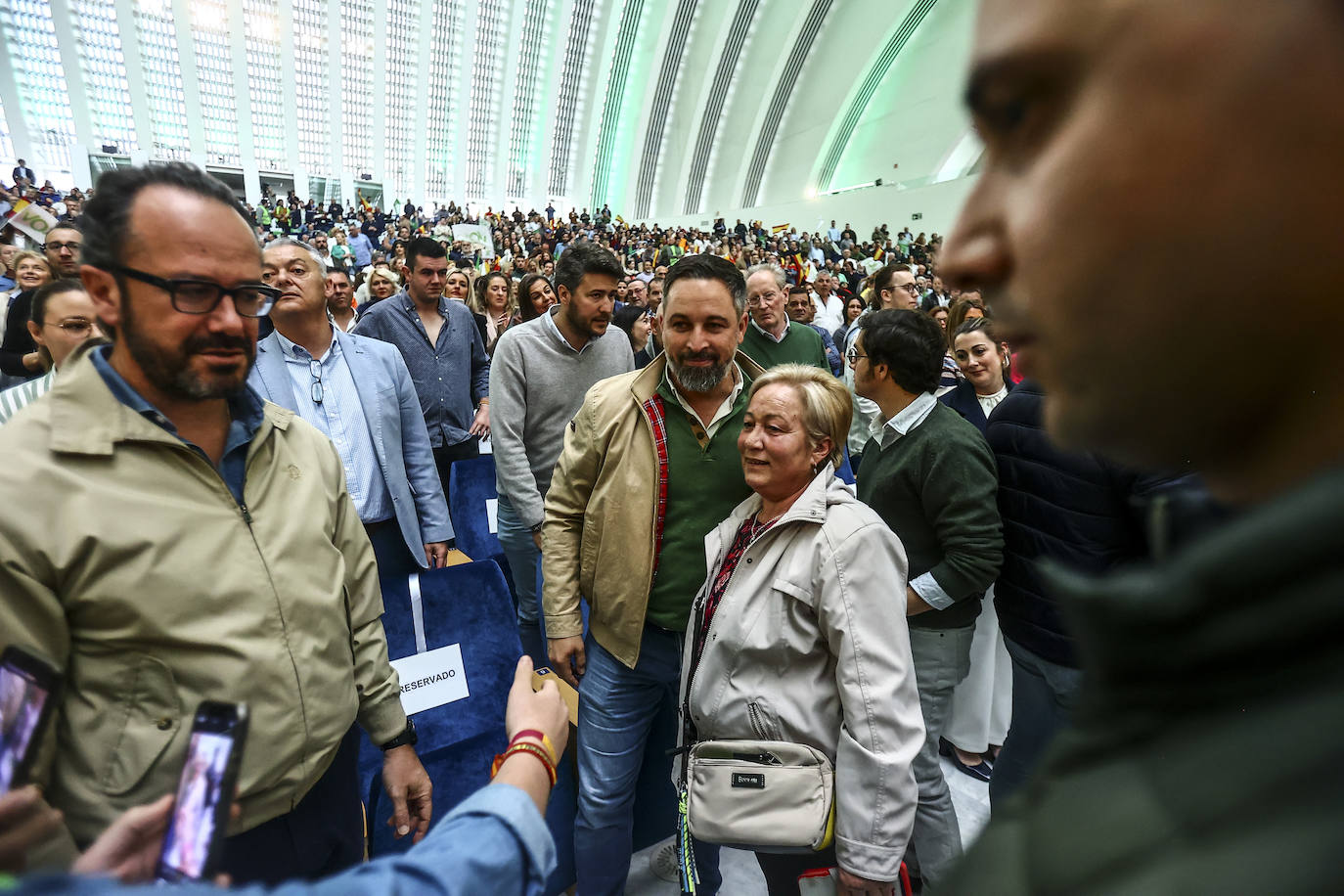 Vox reúne a sus simpatizantes en un mitin en Oviedo