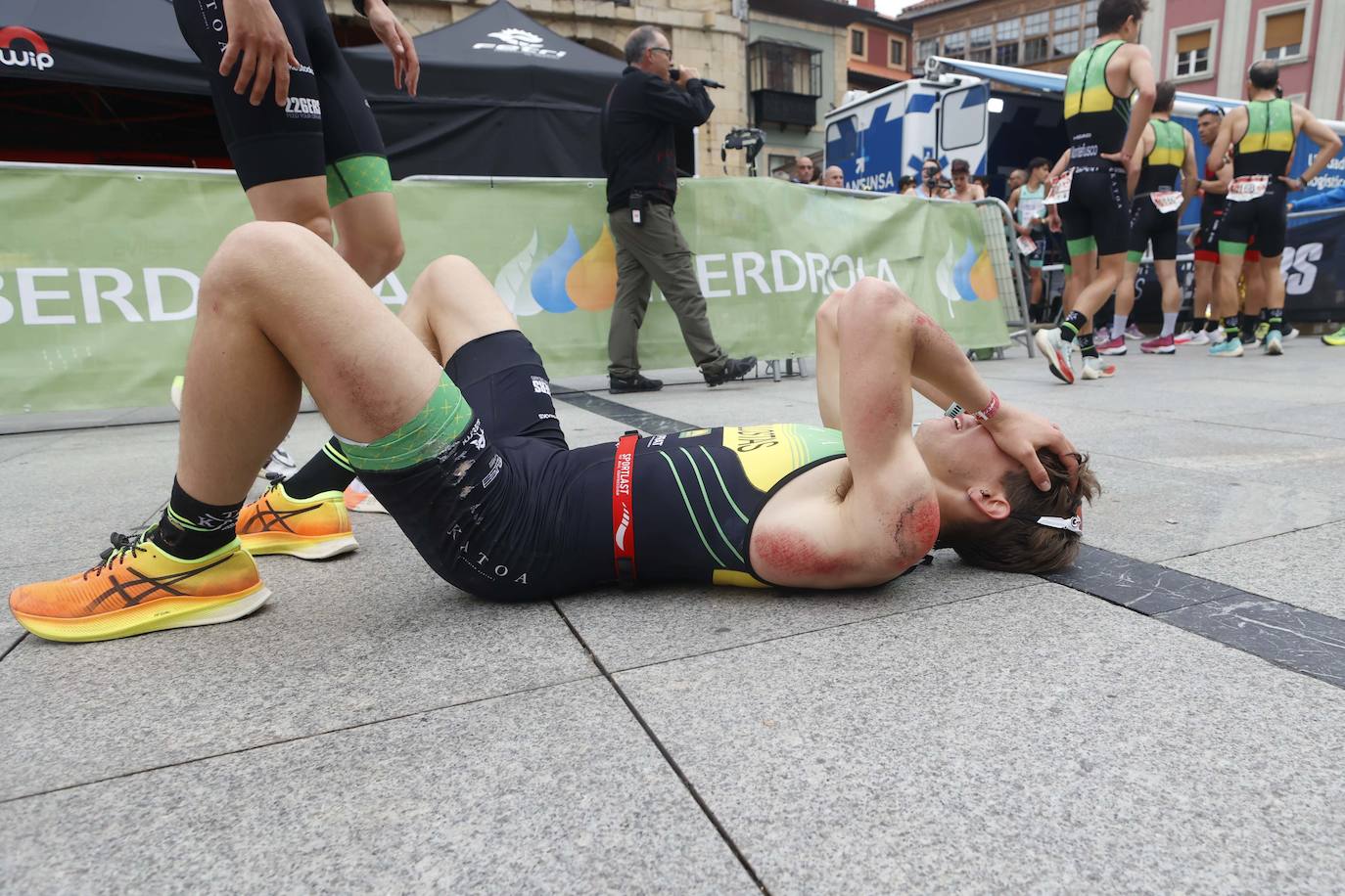 Avilés corona a sus primeros campeones de España en duatlón