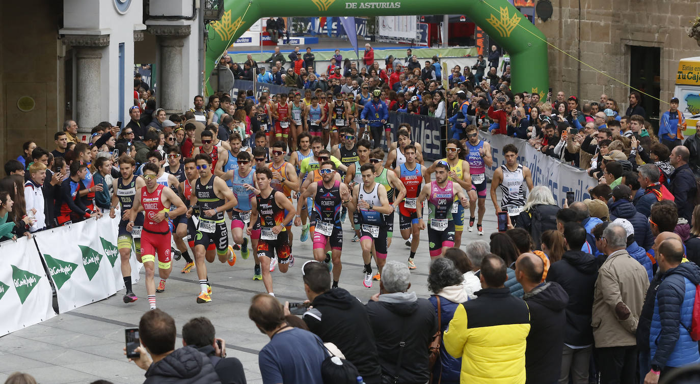 Las pruebas de relevos ponen el colofón al Duatlón de Avilés