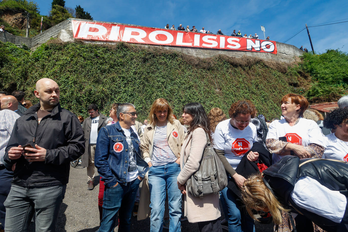 Movilización en El Muselín: «Solarón sí y pirólisis no»