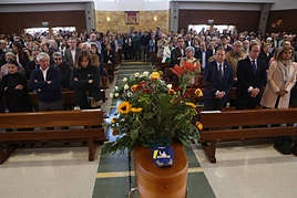 La parroquia de San Melchor de Quirós, en Oviedo, acogió el funeral de Francisco Javier Álvarez.