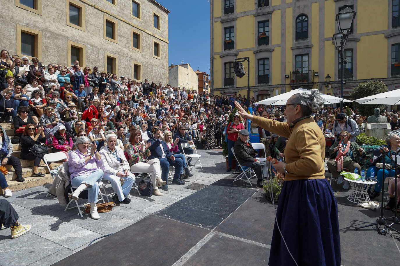 Cimavilla vibra en su homenaje a Rambal