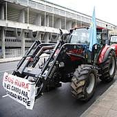 Tractorada de protesta del campo asturiano en las calles de Oviedo