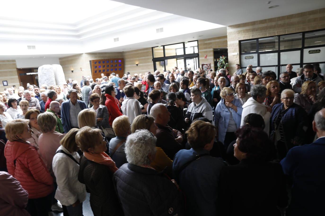 Gijón llora y se despide de Ángela Gil