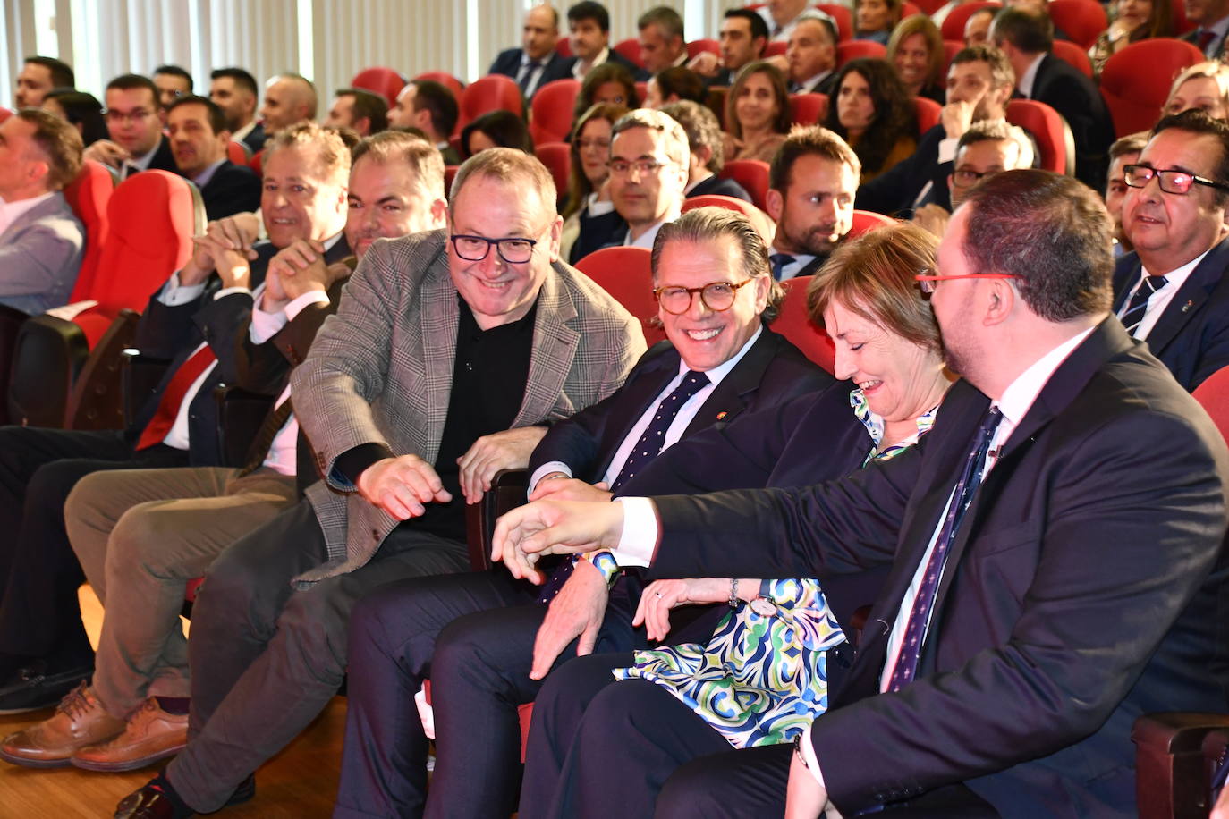 «Las inversiones de las empresas consolidan el futuro»